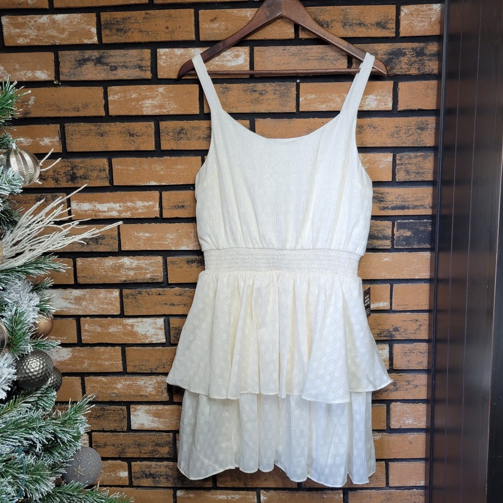 NWT‎ Express Medium Ivory Fit And Flare Tiered Dress Gold Metallic Shimmers Mini